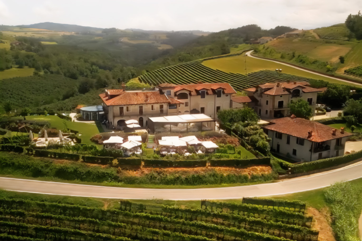 Matrimonio alla Torricella di Monforte d’Alba — il video di Jessica e Simone